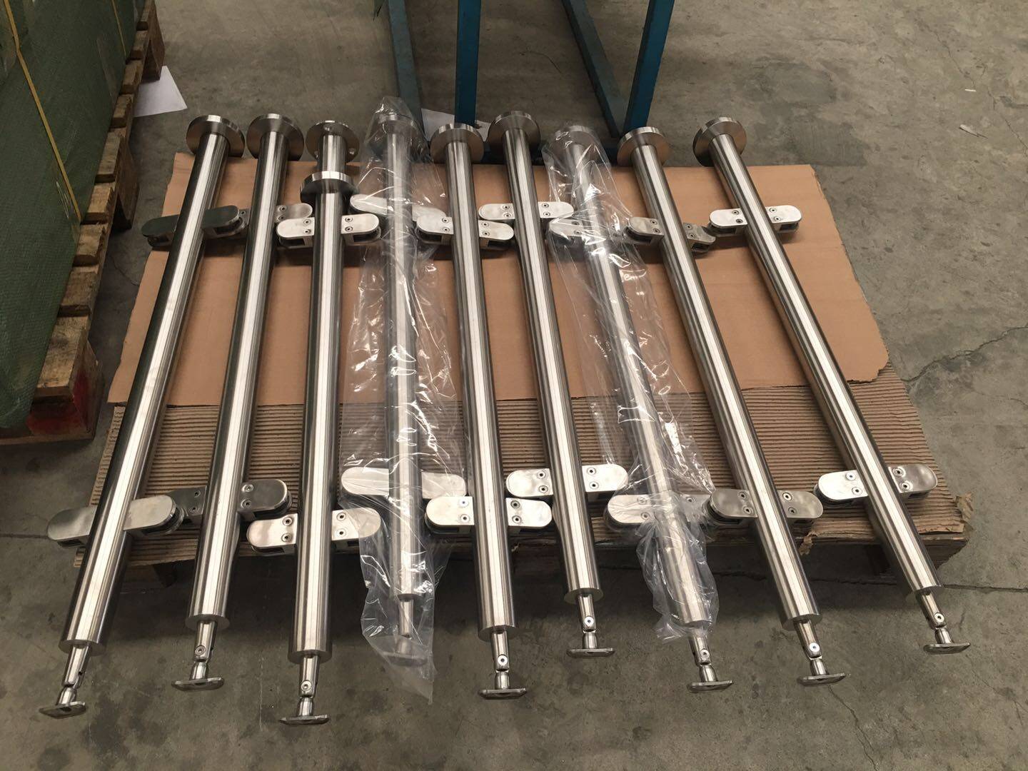 balustrade posts