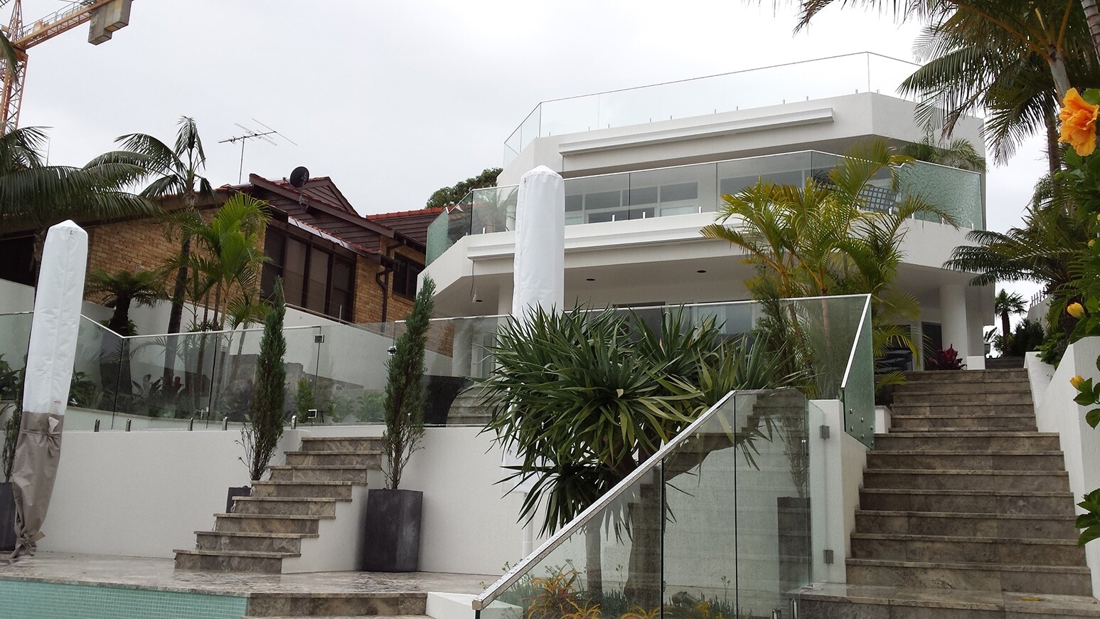 balcony glass railing designs