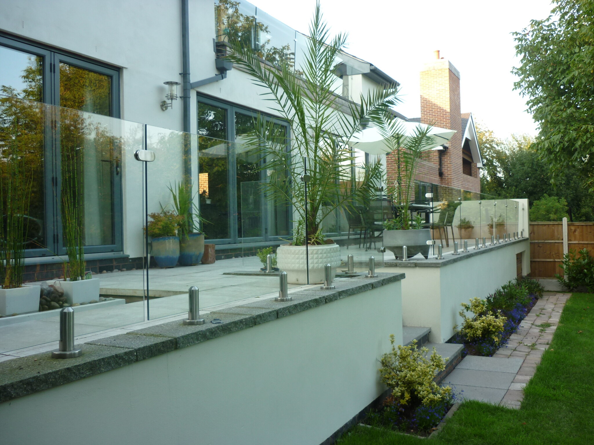 balcony glass railing designs