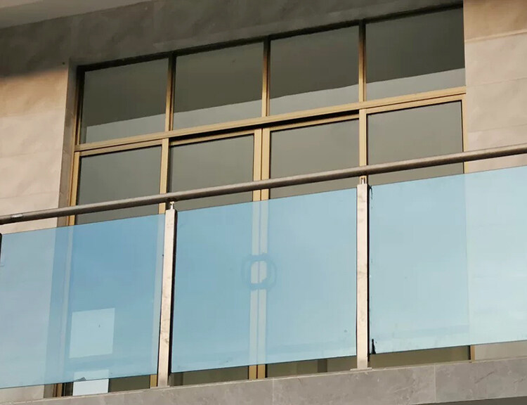 frameless glass balustrade system