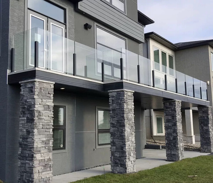 frameless glass balustrade railing
