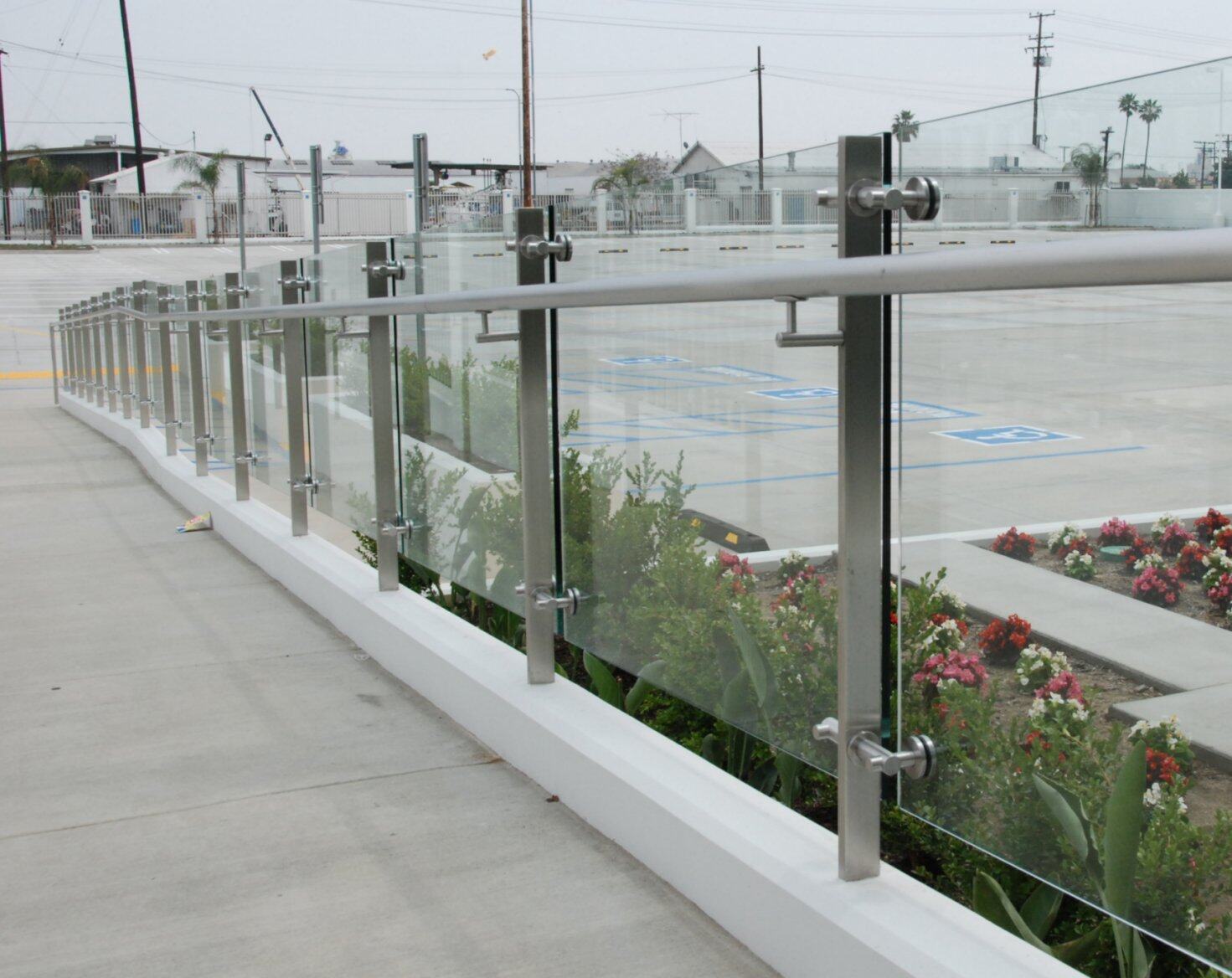 balcony glass railing designs