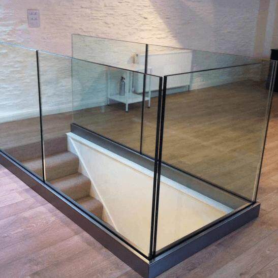 Frameless Glass Balcony Railing